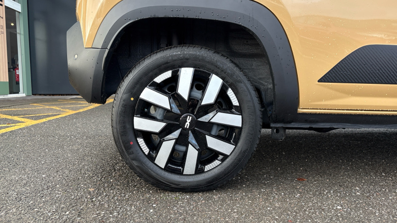 Dacia Spring 27kWh Expression 65 48kW 5dr Auto Electric Hatchback